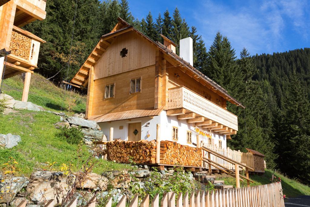 Hotel Almdorf Seinerzeit Wiedweg Zewnętrze zdjęcie