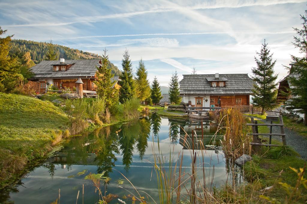 Hotel Almdorf Seinerzeit Wiedweg Zewnętrze zdjęcie