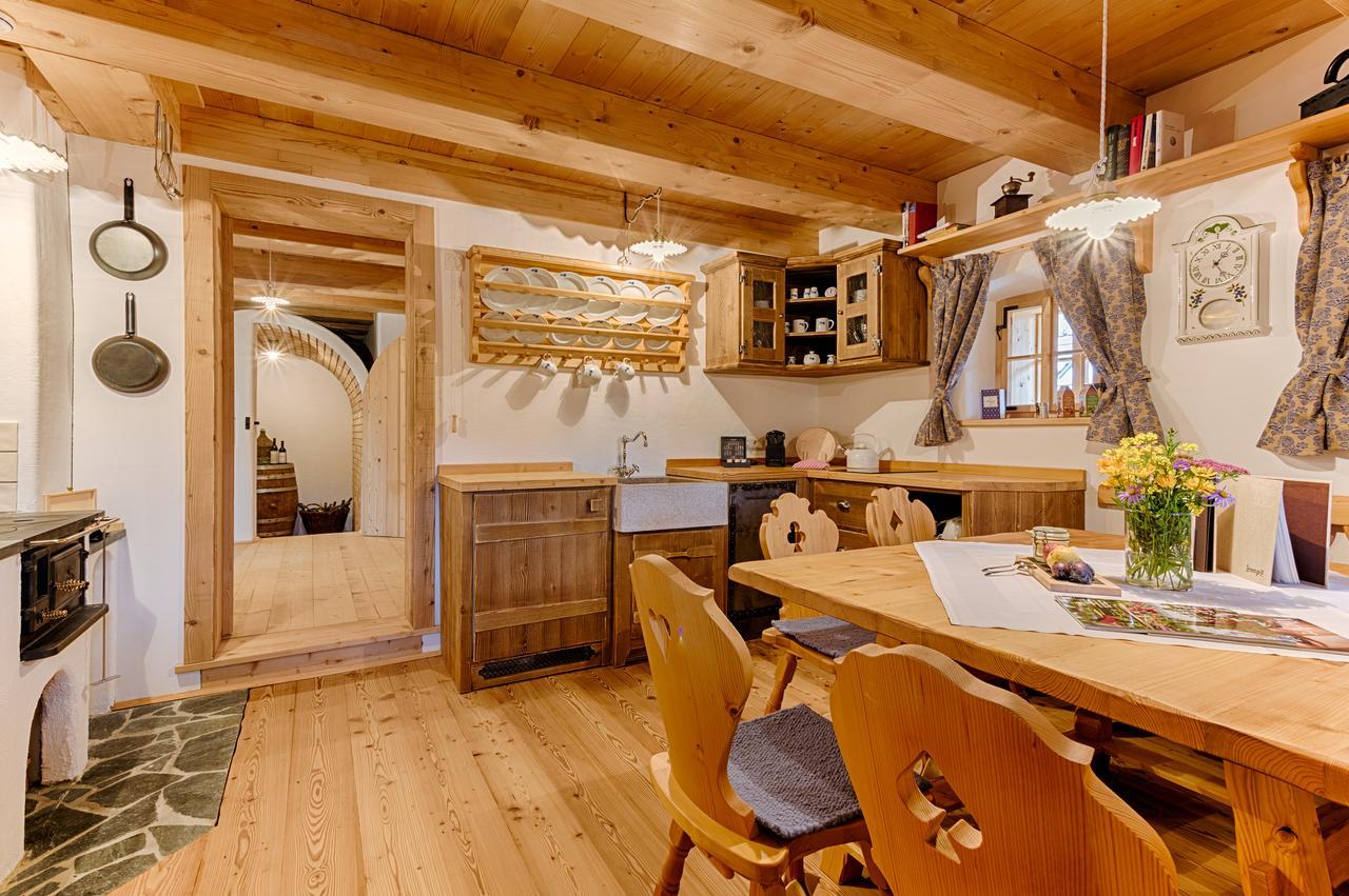 Hotel Almdorf Seinerzeit Wiedweg Zewnętrze zdjęcie