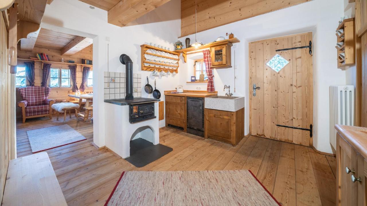 Hotel Almdorf Seinerzeit Wiedweg Zewnętrze zdjęcie